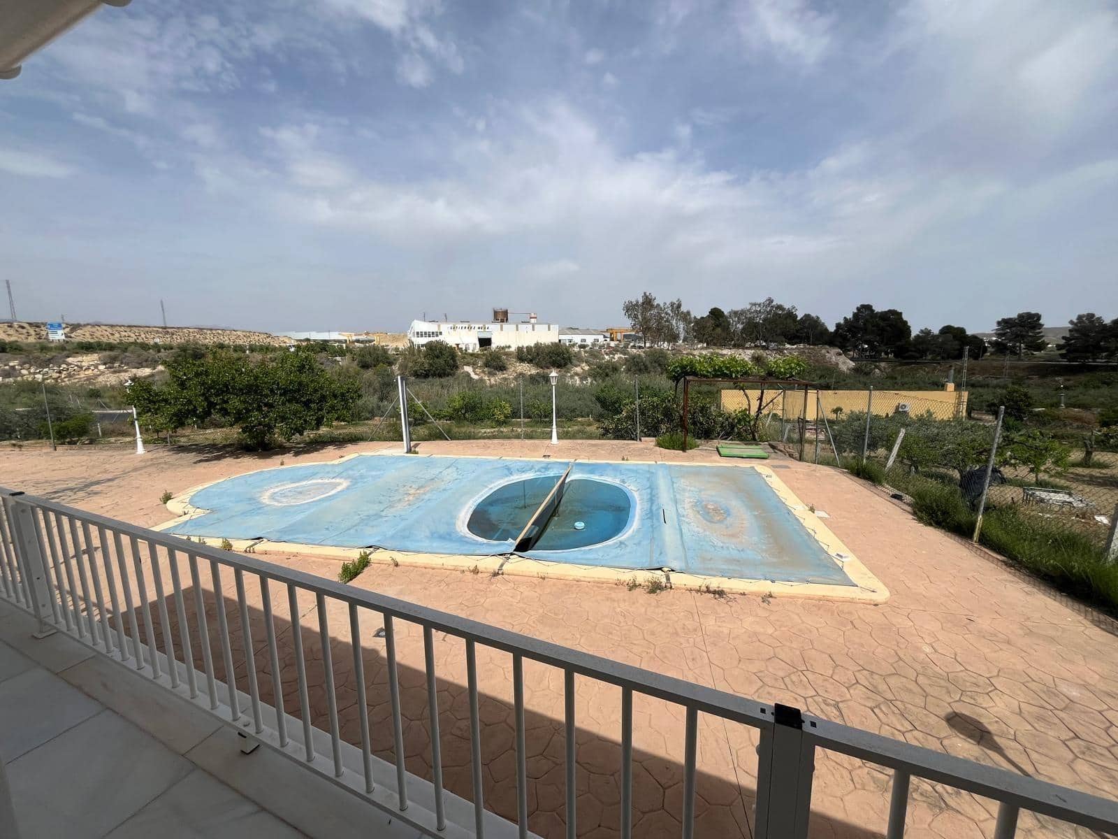 4 bedroom Finca/Country House for sale in Fines with garage - € 250,000 (Ref: 9826670)