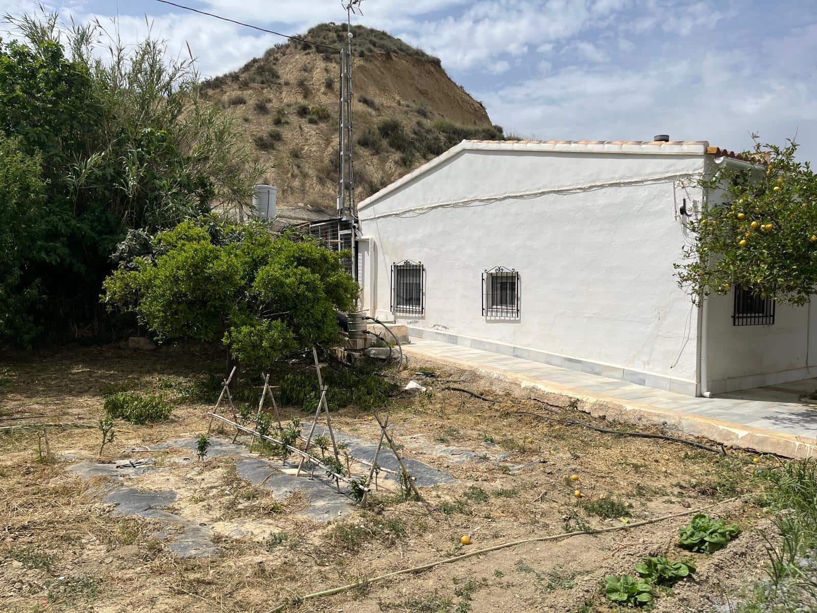 4 bedroom Finca/Country House for sale in Fines with garage - € 250,000 (Ref: 9826670)