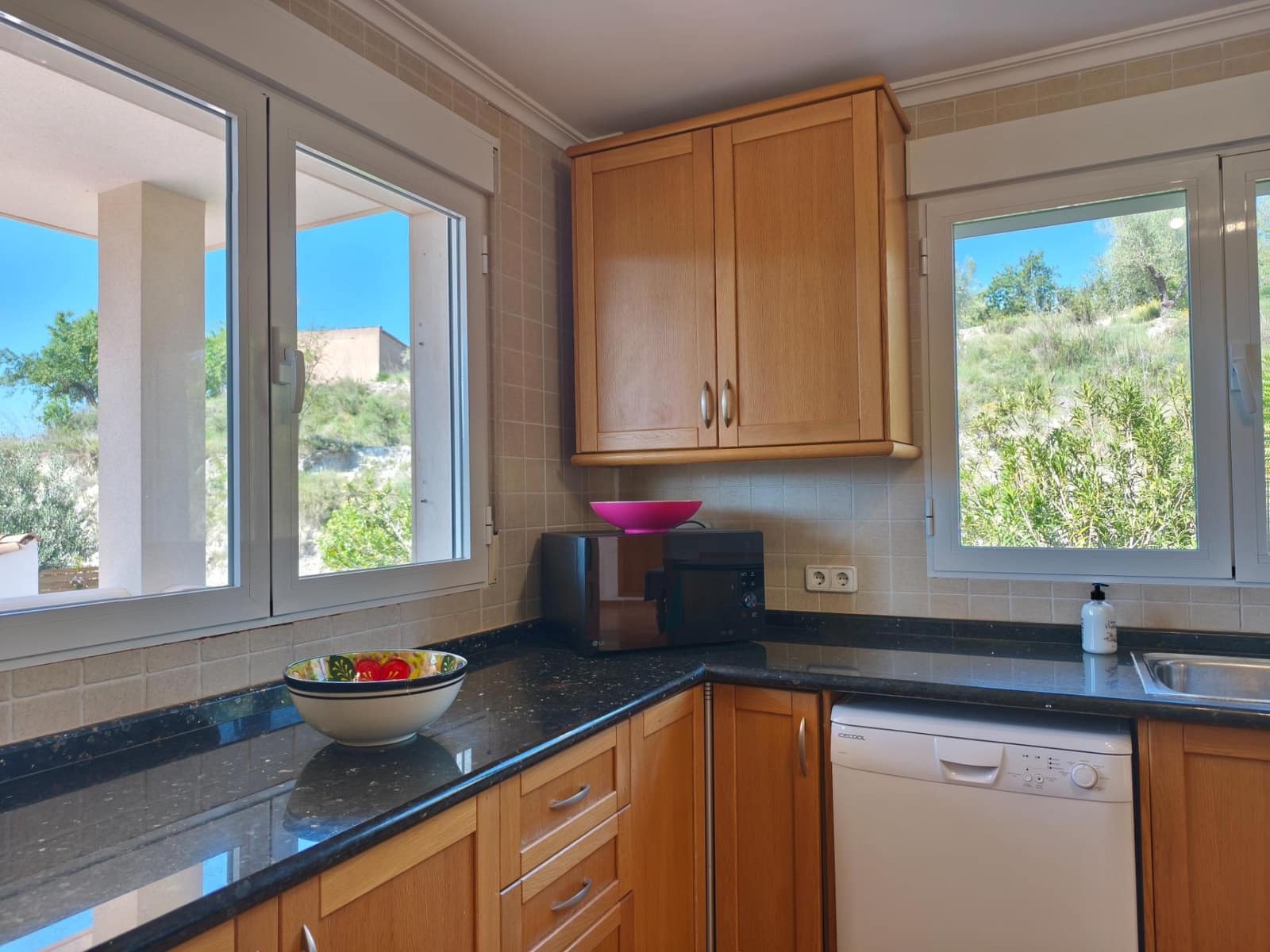 7 bedroom Villa for sale in Alcoy / Alcoi with pool garage - € 395,000 (Ref: 9831640)