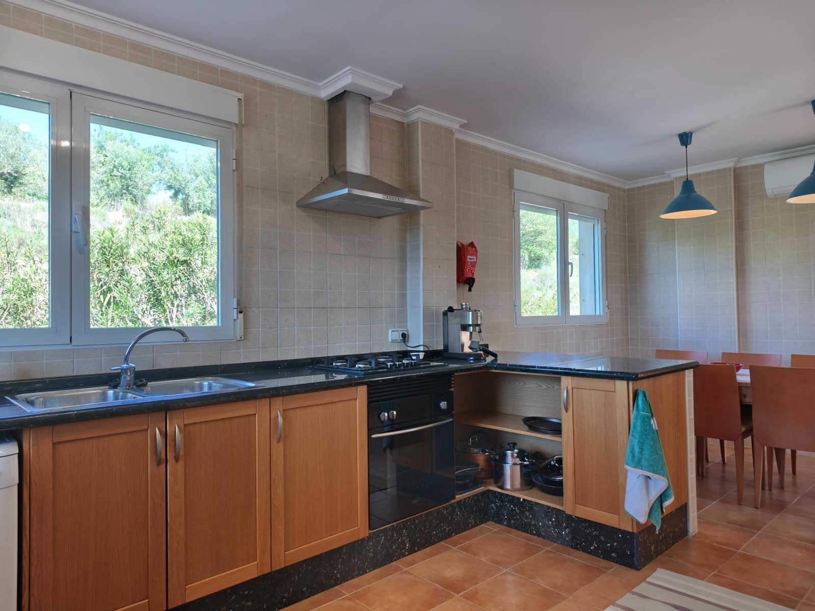 7 bedroom Villa for sale in Alcoy / Alcoi with pool garage - € 395,000 (Ref: 9831640)