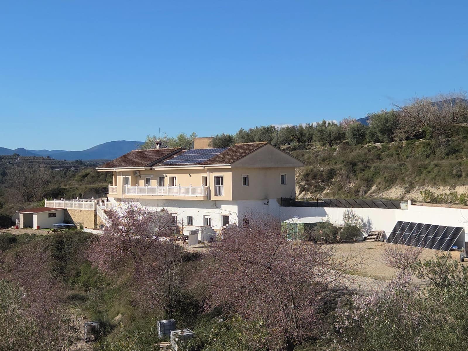 7 bedroom Villa for sale in Alcoy / Alcoi with pool garage - € 395,000 (Ref: 9831640)