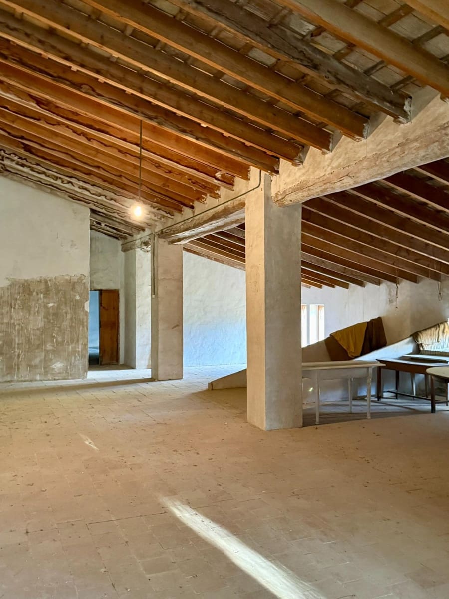 8 bedroom Villa for sale in Alcoy / Alcoi with garage - € 2,100,000 (Ref: 9833780)