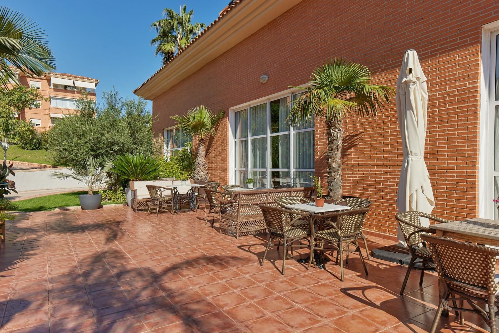 2 bedroom Apartment for sale in Alfaz del Pi / L'Alfas del Pi with pool - € 249,000 (Ref: 9849511)