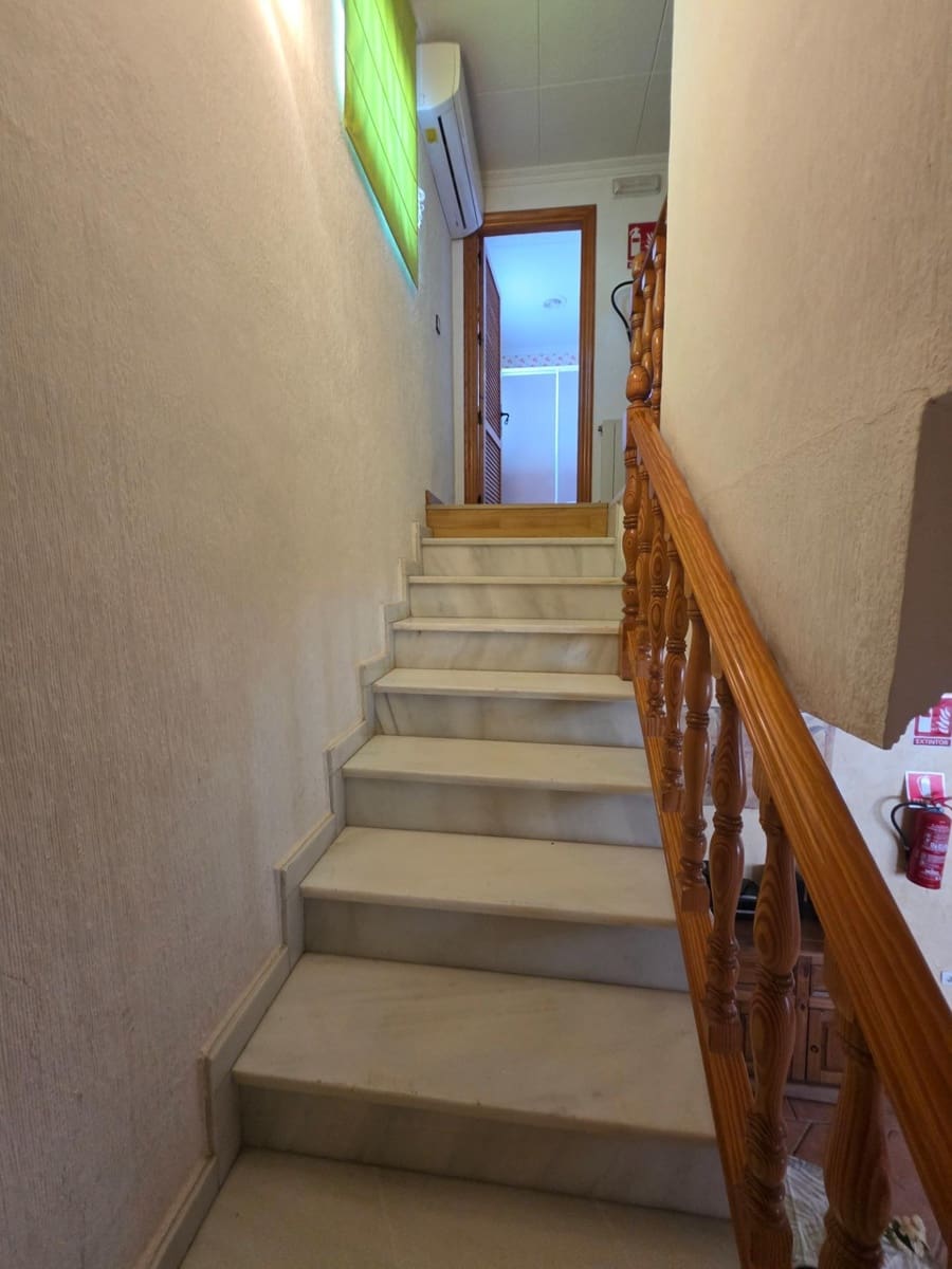 8 bedroom Finca/Country House for sale in Sax with pool garage - € 550,000 (Ref: 9865312)
