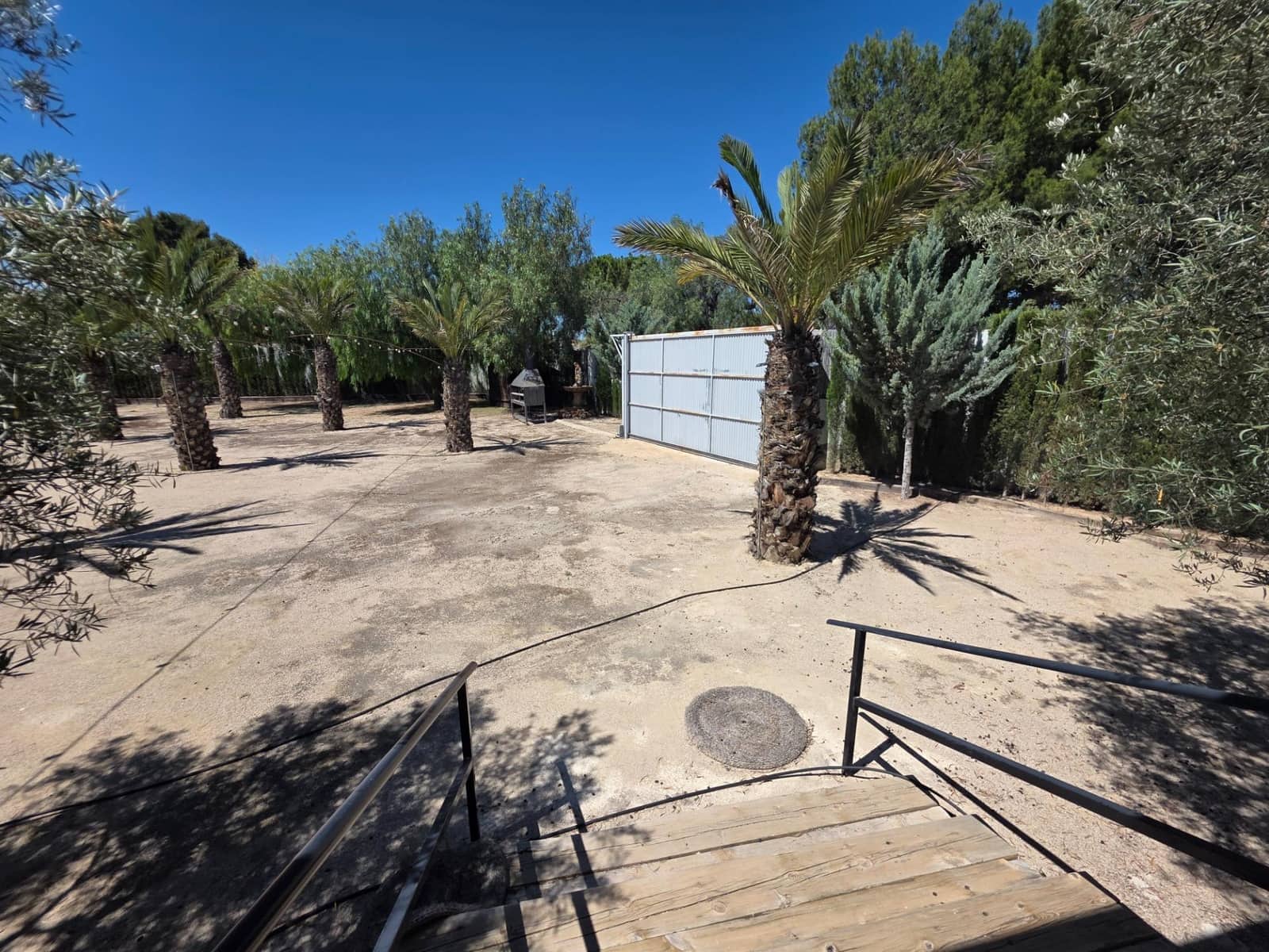 8 bedroom Finca/Country House for sale in Sax with pool garage - € 550,000 (Ref: 9865312)