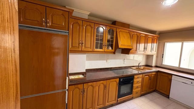 3 soveværelse Rækkehus til salg i Muro de Alcoy med garage - € 300.000 (Ref: 9868699)