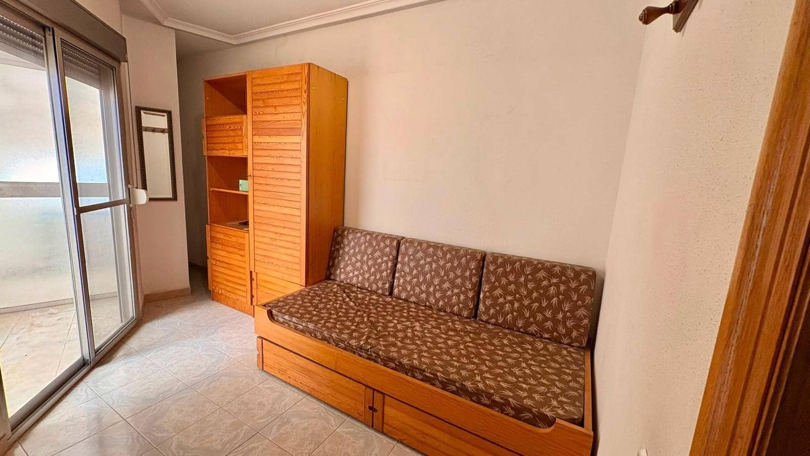 3 soveværelse Rækkehus til salg i Muro de Alcoy med garage - € 300.000 (Ref: 9868699)