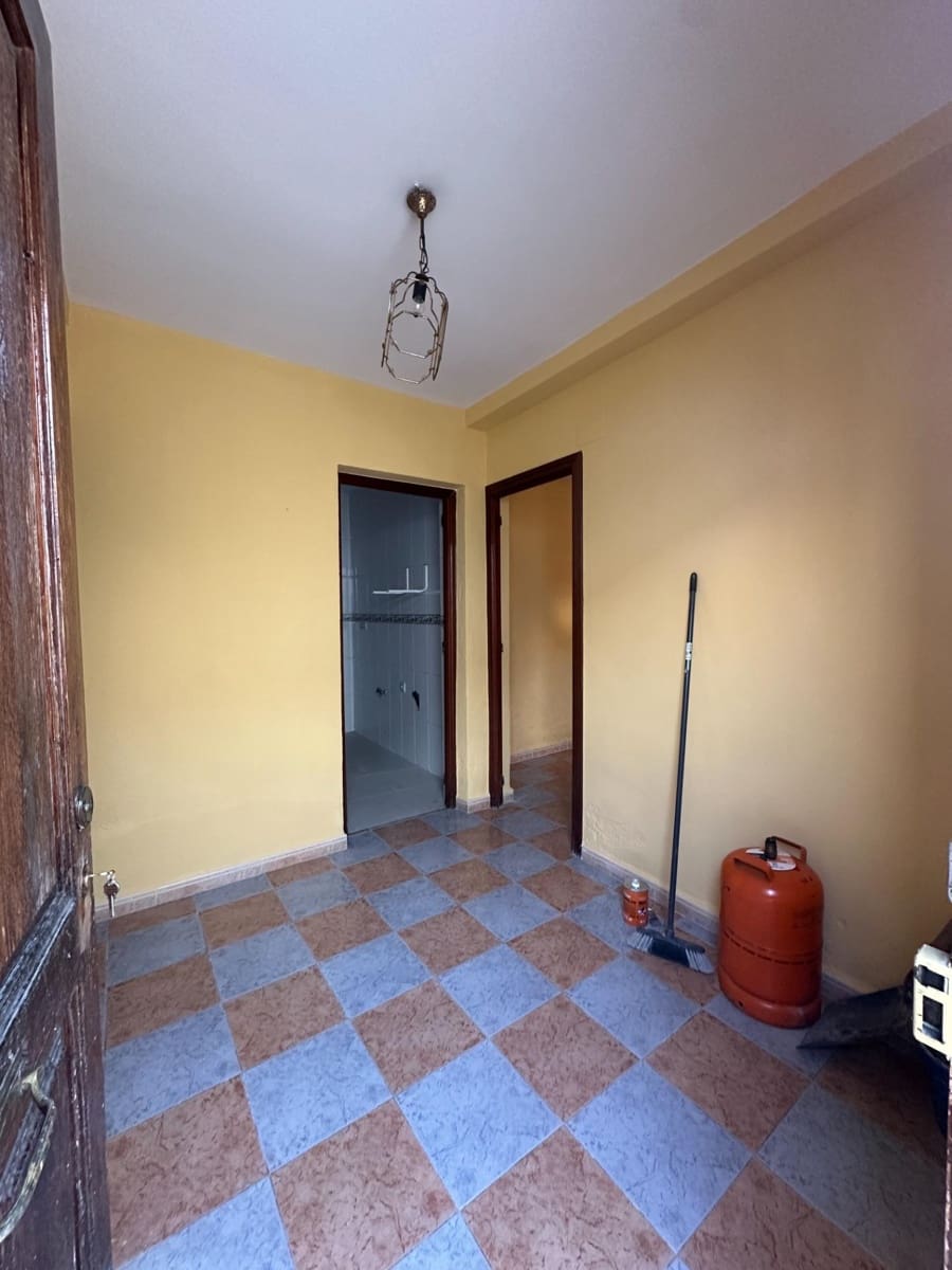 4 bedroom Townhouse for sale in Purchena - € 34,000 (Ref: 9888984)