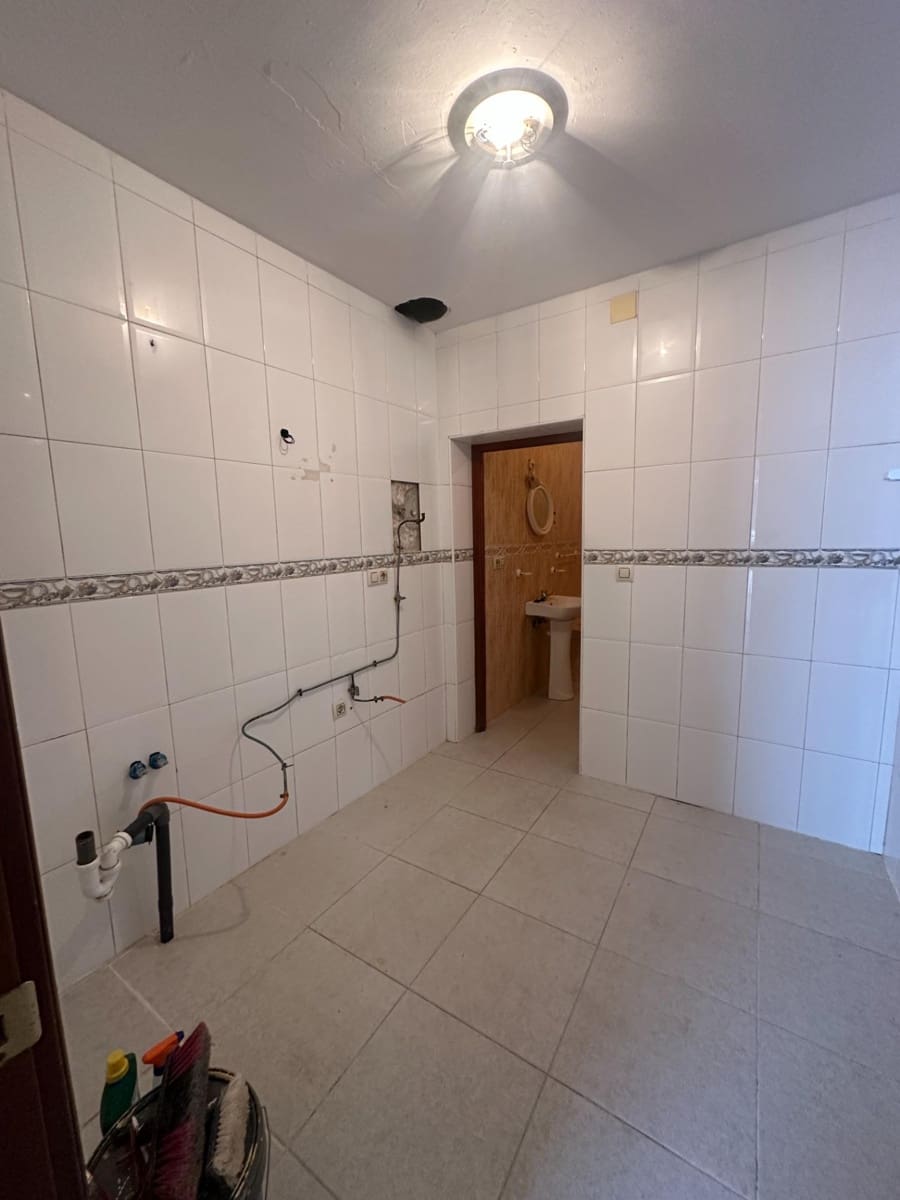 4 bedroom Townhouse for sale in Purchena - € 34,000 (Ref: 9888984)