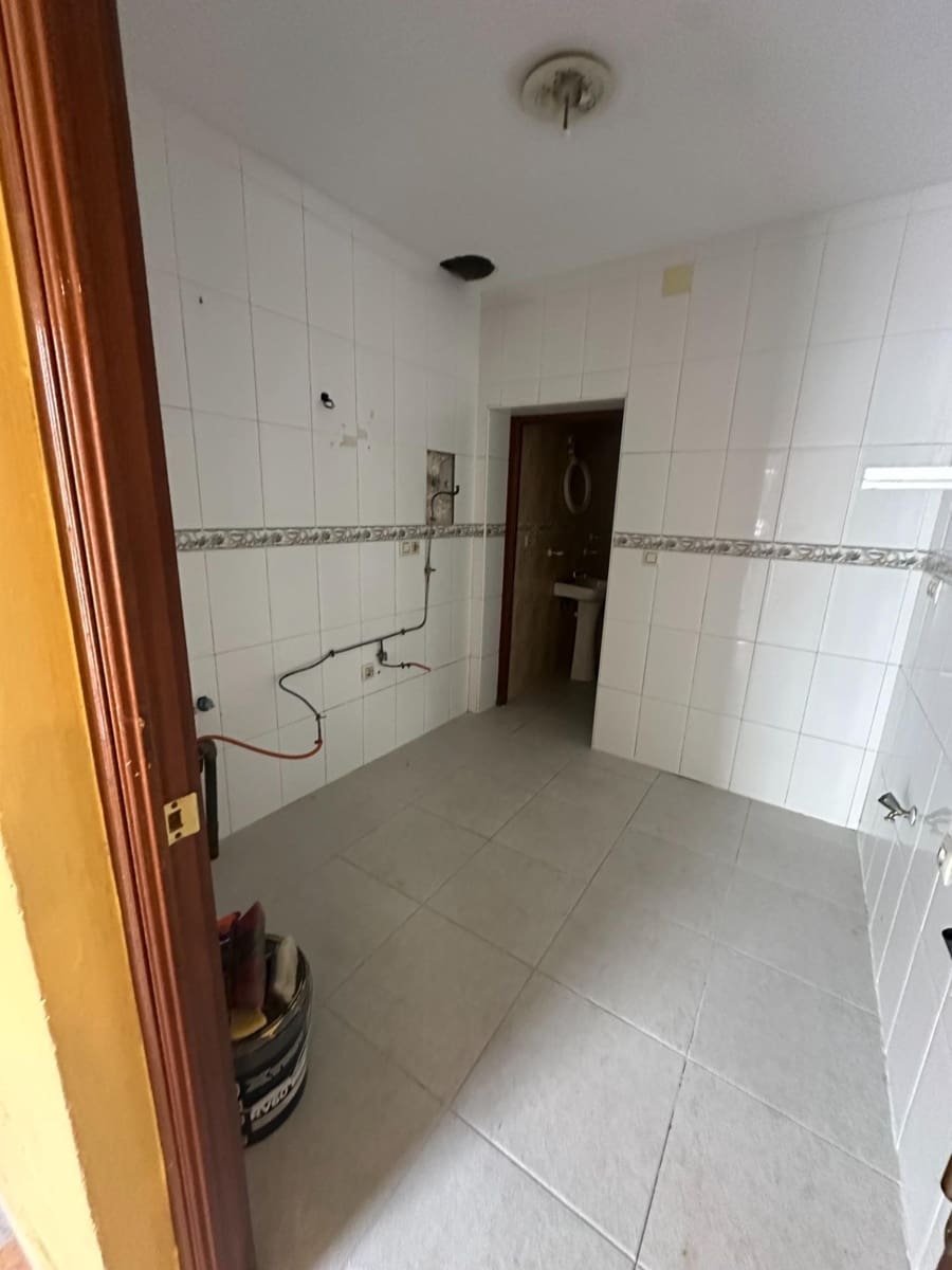 4 bedroom Townhouse for sale in Purchena - € 34,000 (Ref: 9888984)