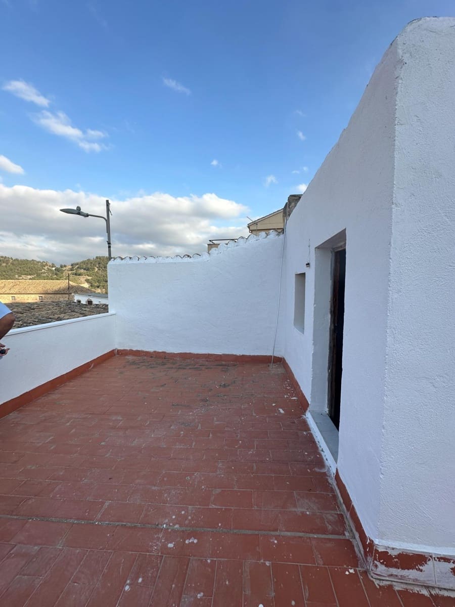 4 bedroom Townhouse for sale in Purchena - € 34,000 (Ref: 9888984)