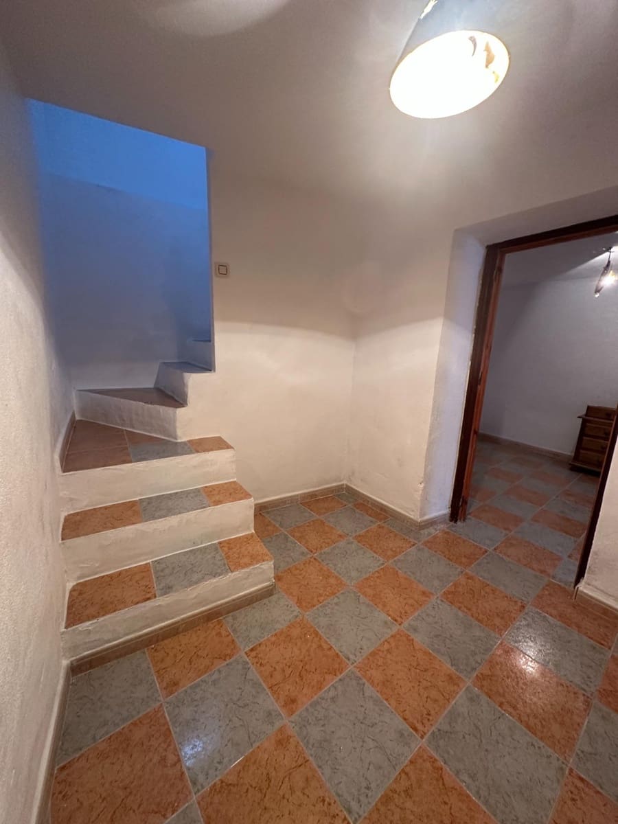 4 bedroom Townhouse for sale in Purchena - € 34,000 (Ref: 9888984)