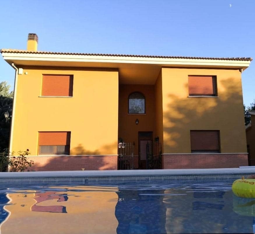 5 bedroom Villa for sale in Alcoy / Alcoi with pool garage - € 430,000 (Ref: 9911168)