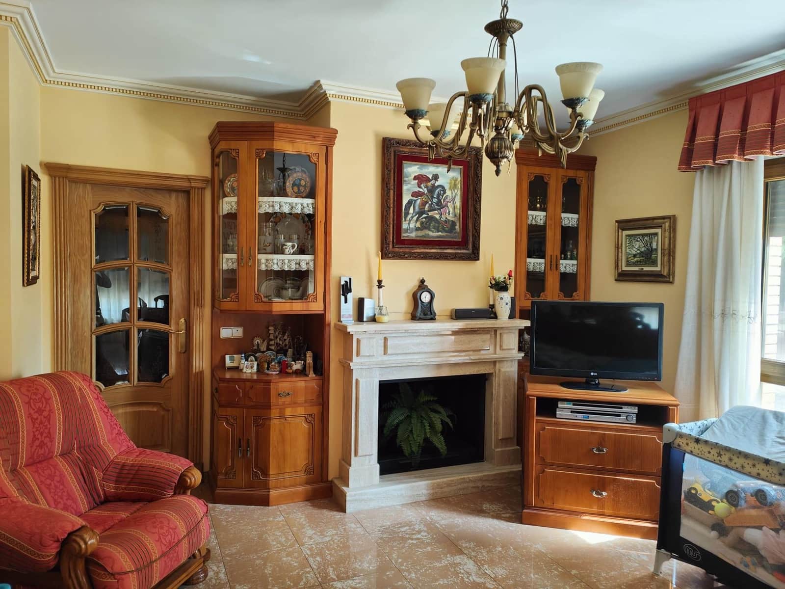 5 bedroom Villa for sale in Alcoy / Alcoi with pool garage - € 430,000 (Ref: 9911168)