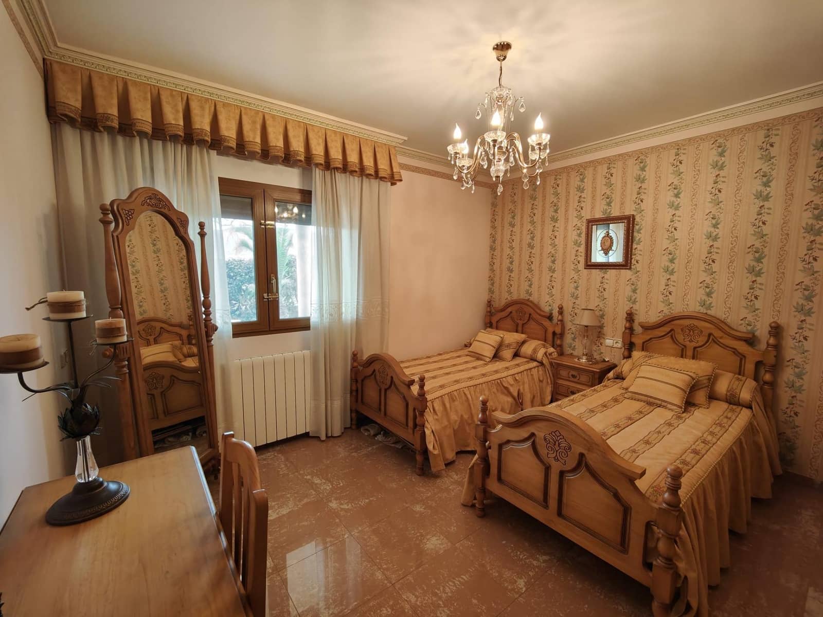 5 bedroom Villa for sale in Alcoy / Alcoi with pool garage - € 430,000 (Ref: 9911168)