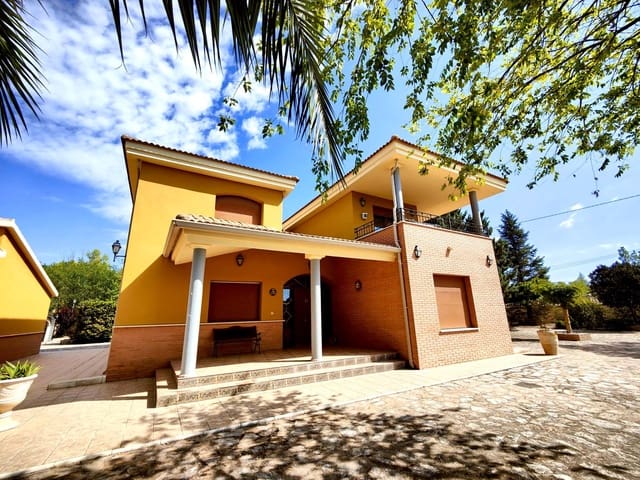 5 sovrum Villa till salu i Alcoy / Alcoi med pool garage - 430 000 € (Ref: 9911168)
