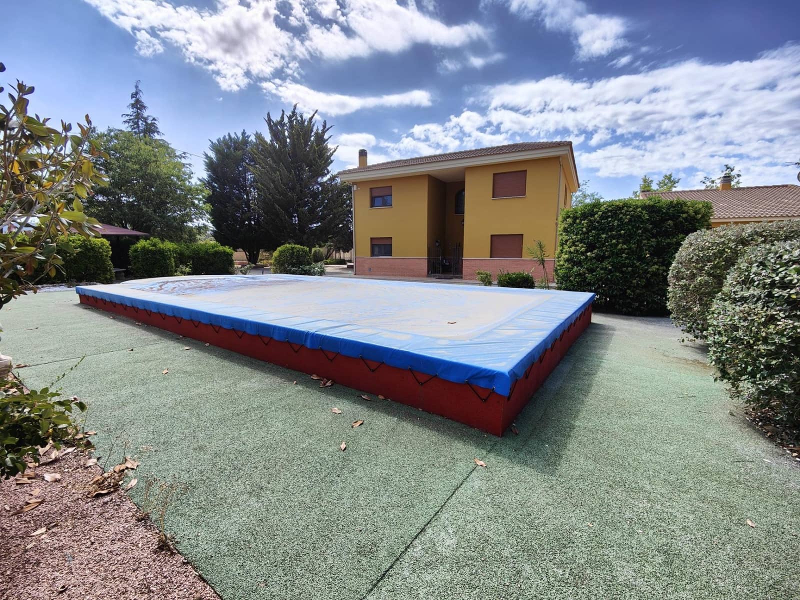 5 bedroom Villa for sale in Alcoy / Alcoi with pool garage - € 430,000 (Ref: 9911168)