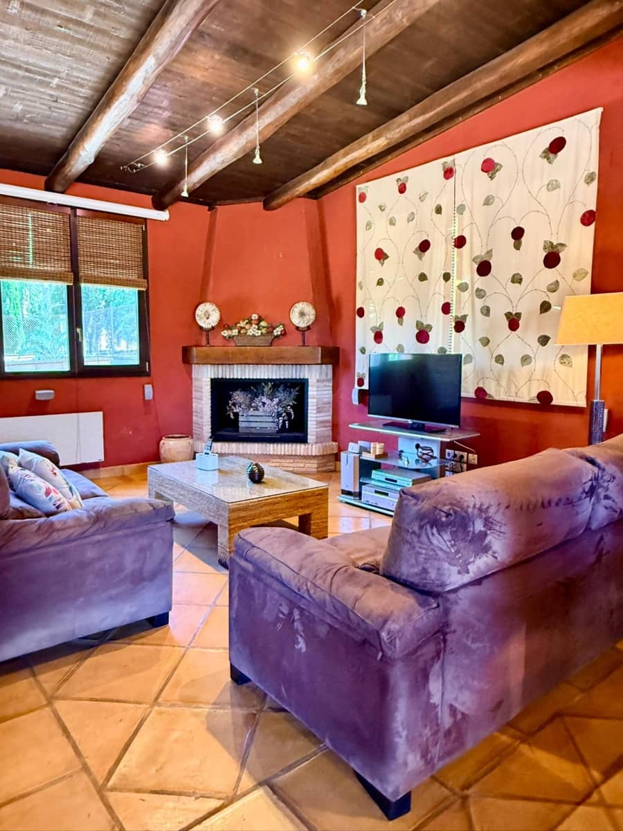 4 bedroom Villa for sale in Cocentaina with pool garage - € 695,000 (Ref: 9913274)