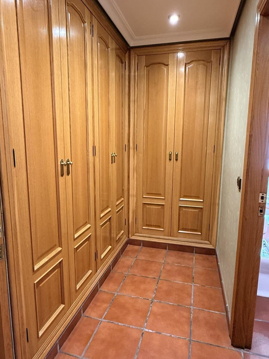 4 bedroom Villa for sale in Cocentaina with pool garage - € 695,000 (Ref: 9913274)