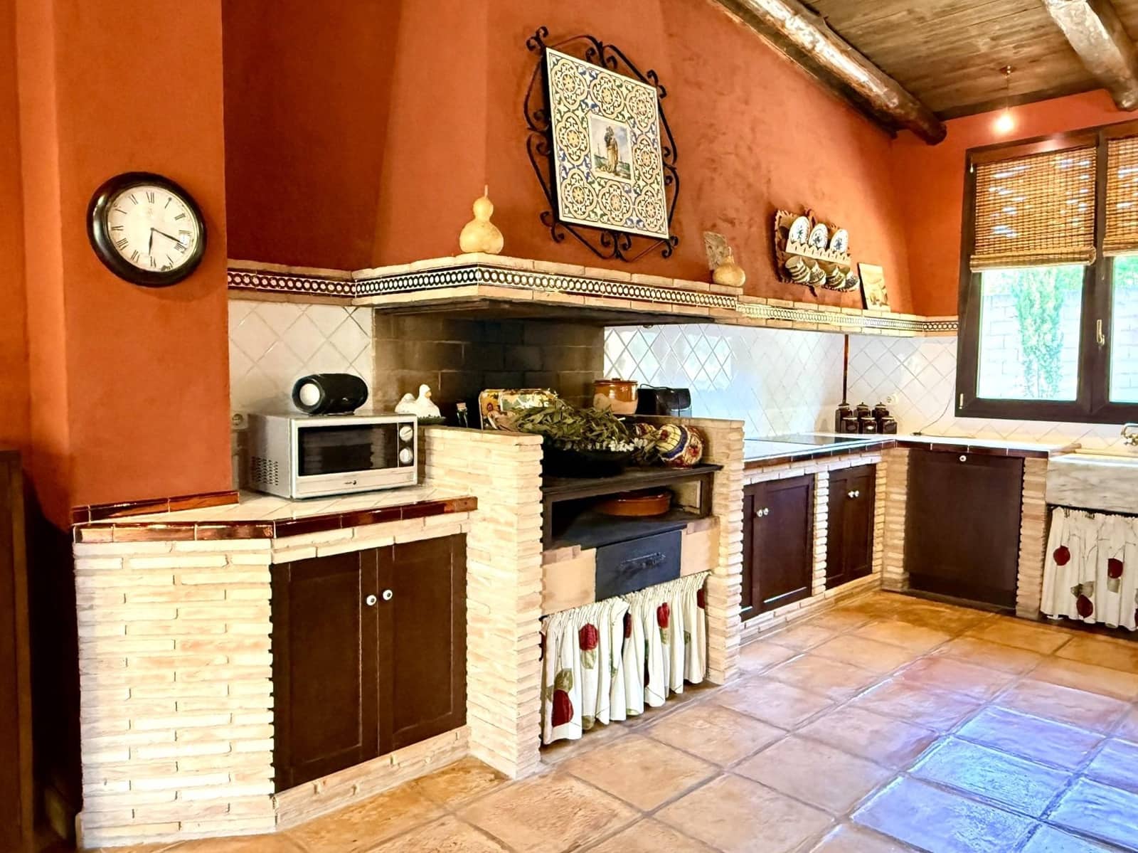 4 bedroom Villa for sale in Cocentaina with pool garage - € 695,000 (Ref: 9913274)