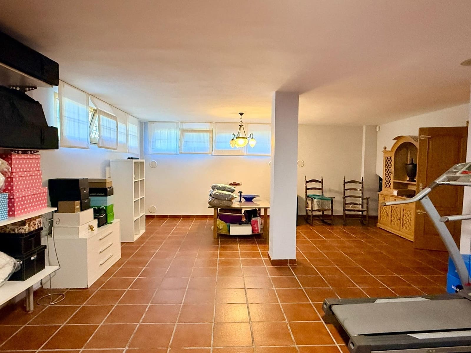 4 bedroom Villa for sale in Cocentaina with pool garage - € 695,000 (Ref: 9913274)