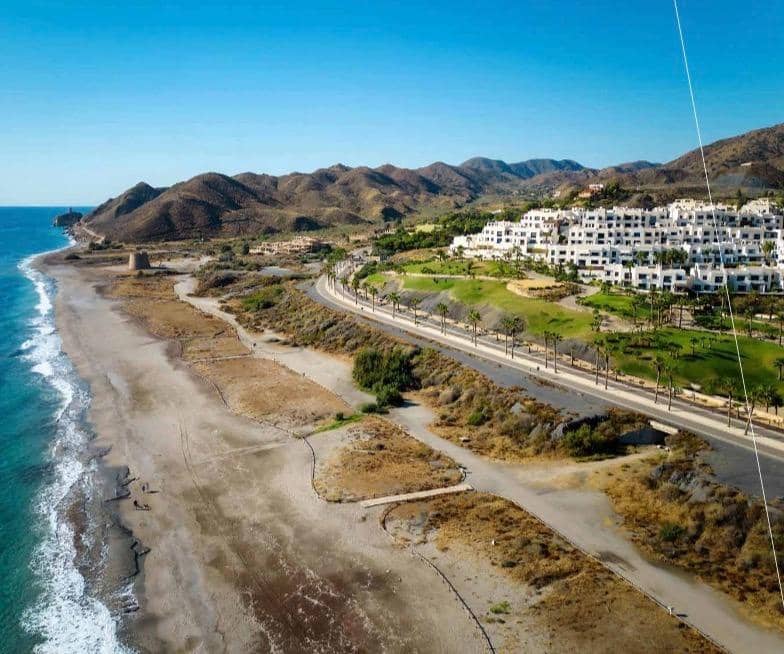 2 quarto Apartamento para venda em Mojacar com garagem - 350 000 € (Ref: 9916972)