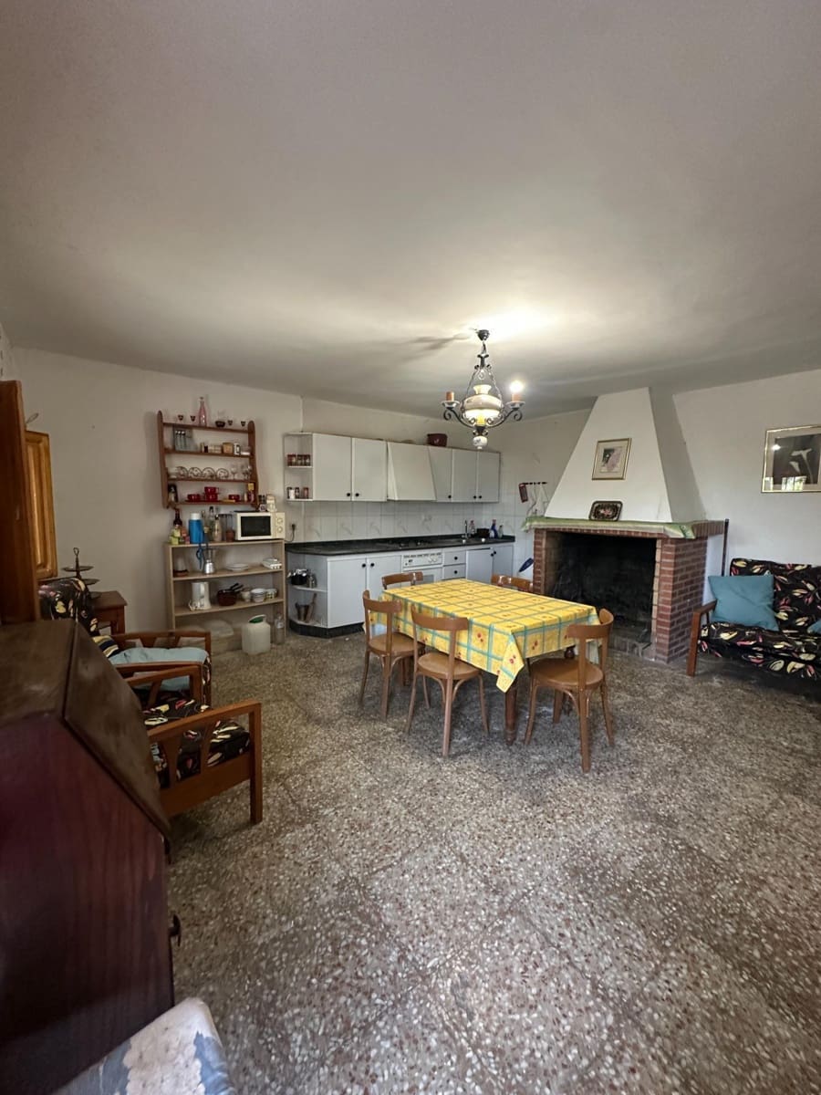 2 bedroom Finca/Country House for sale in Somontin with garage - € 78,000 (Ref: 9920543)