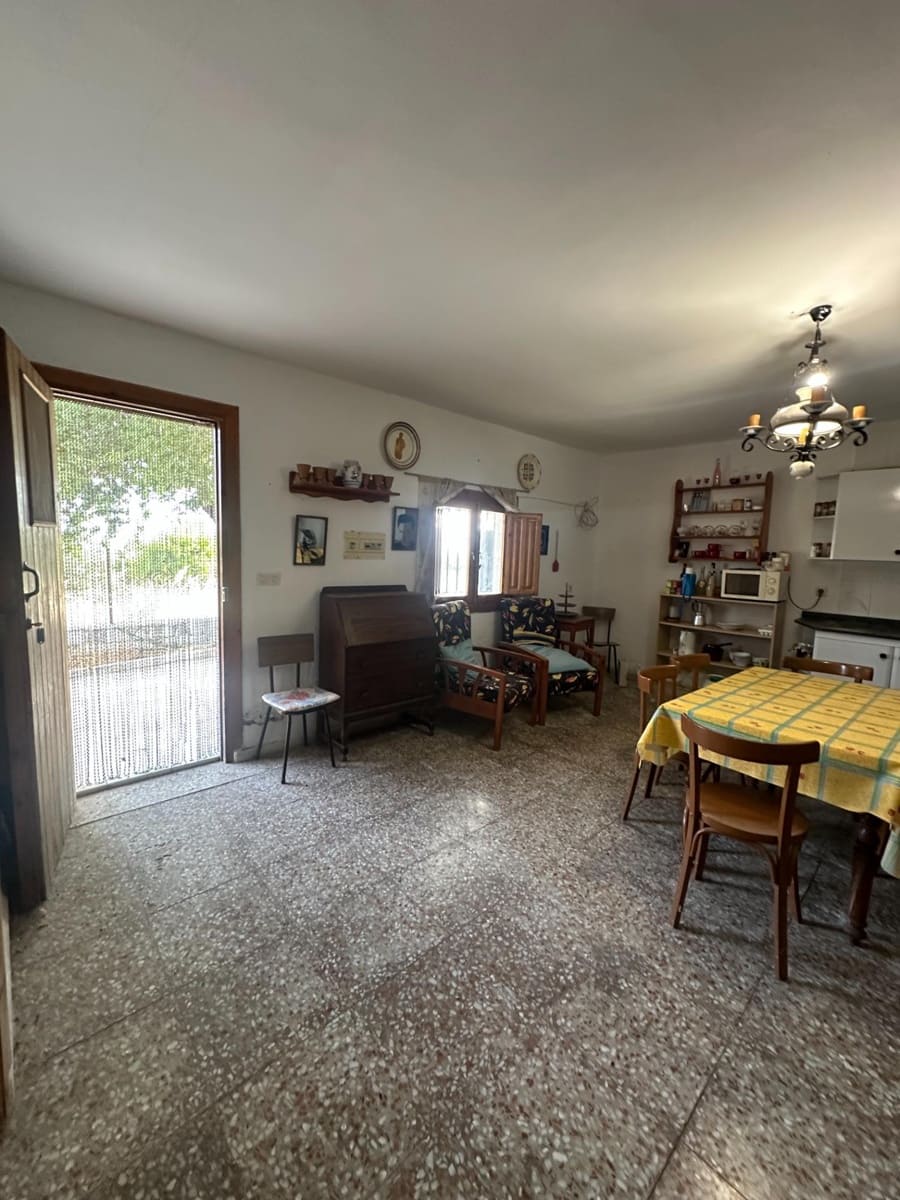 2 bedroom Finca/Country House for sale in Somontin with garage - € 78,000 (Ref: 9920543)