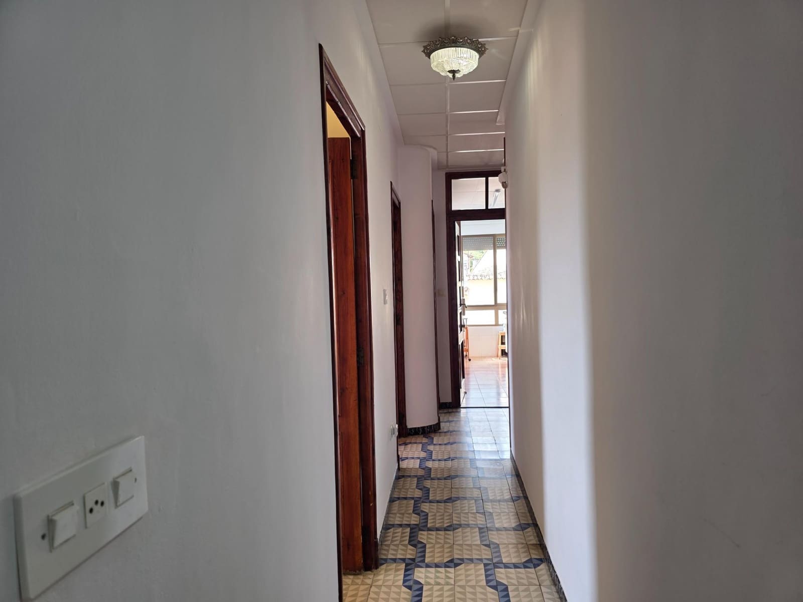 6 bedroom Townhouse for sale in Vall de Gallinera with garage - € 445,000 (Ref: 9927520)