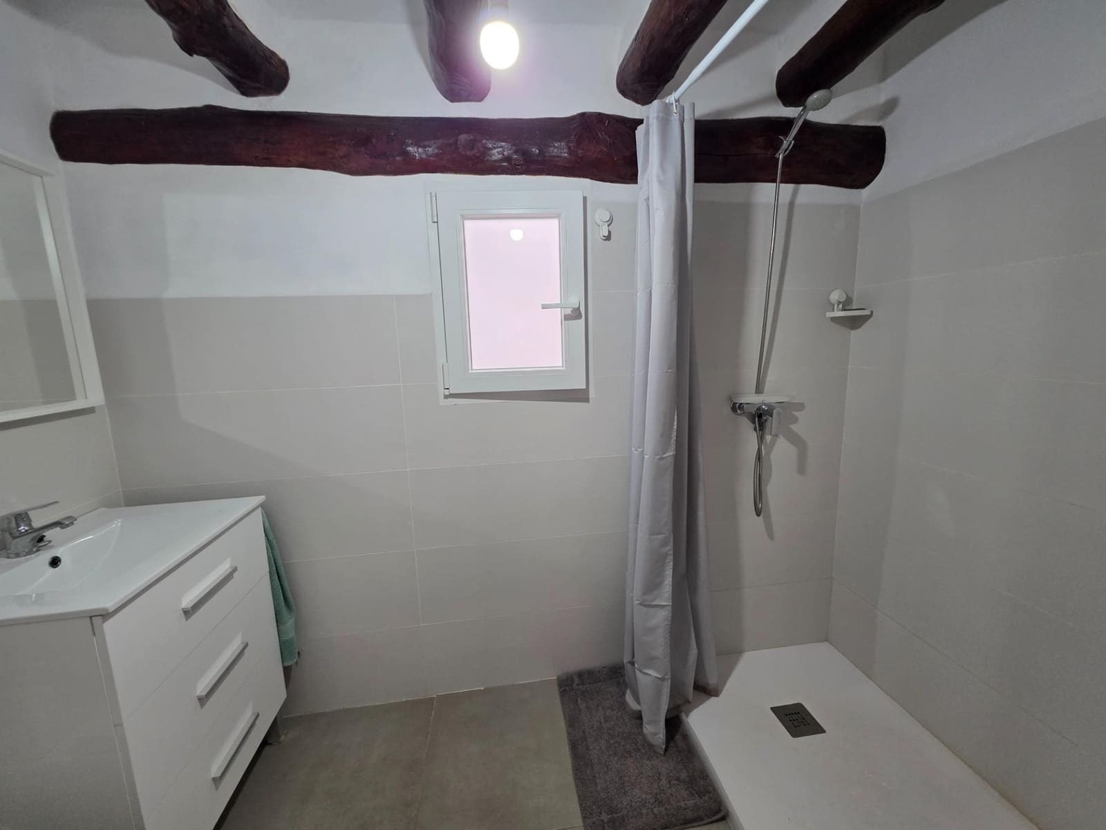 6 bedroom Townhouse for sale in Vall de Gallinera with garage - € 445,000 (Ref: 9927520)