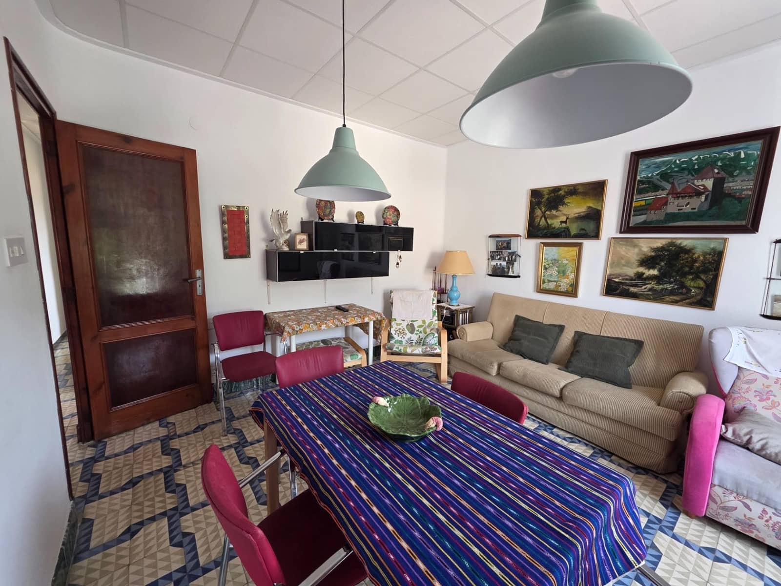 6 bedroom Townhouse for sale in Vall de Gallinera with garage - € 445,000 (Ref: 9927520)
