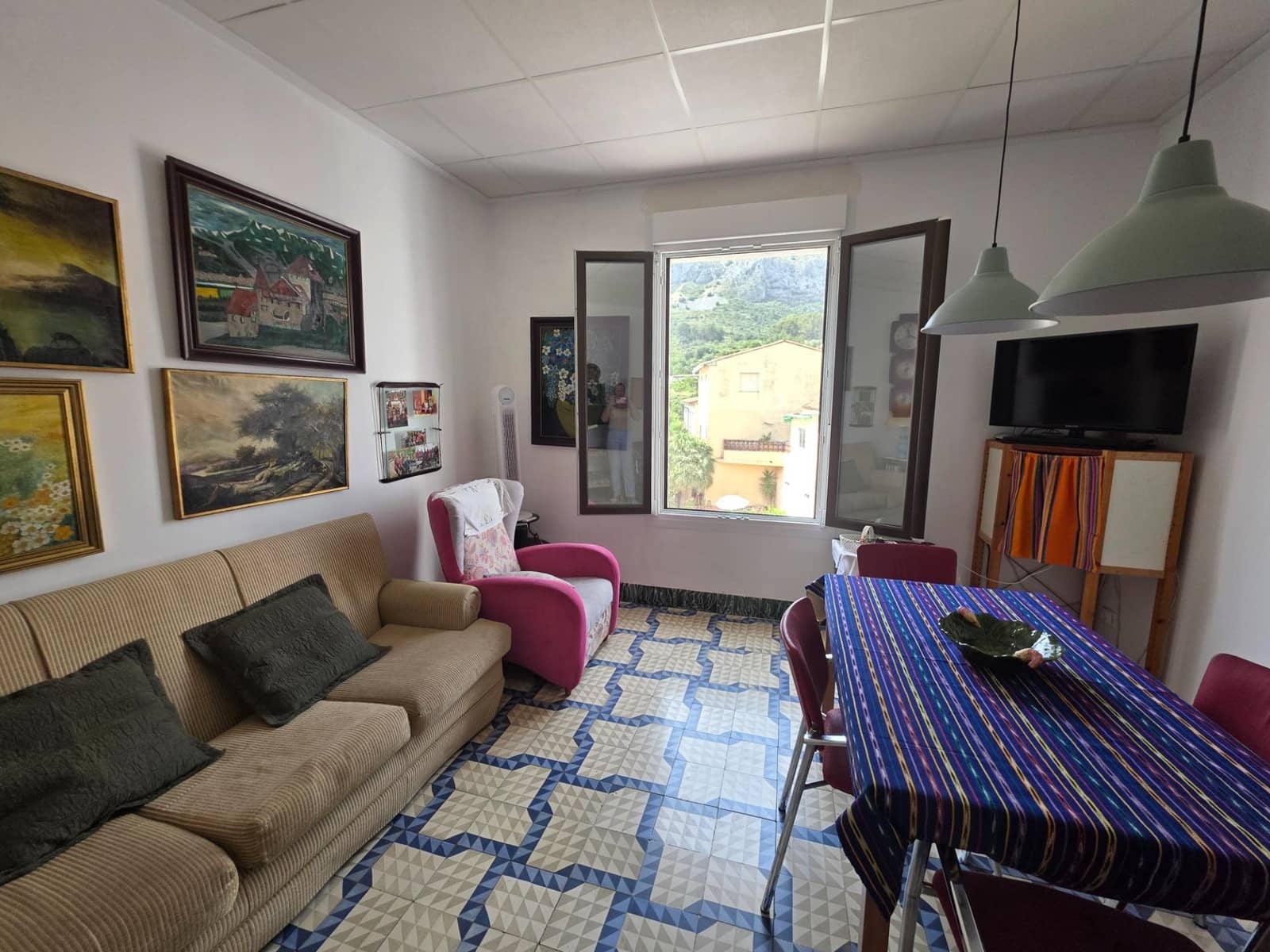 6 bedroom Townhouse for sale in Vall de Gallinera with garage - € 445,000 (Ref: 9927520)