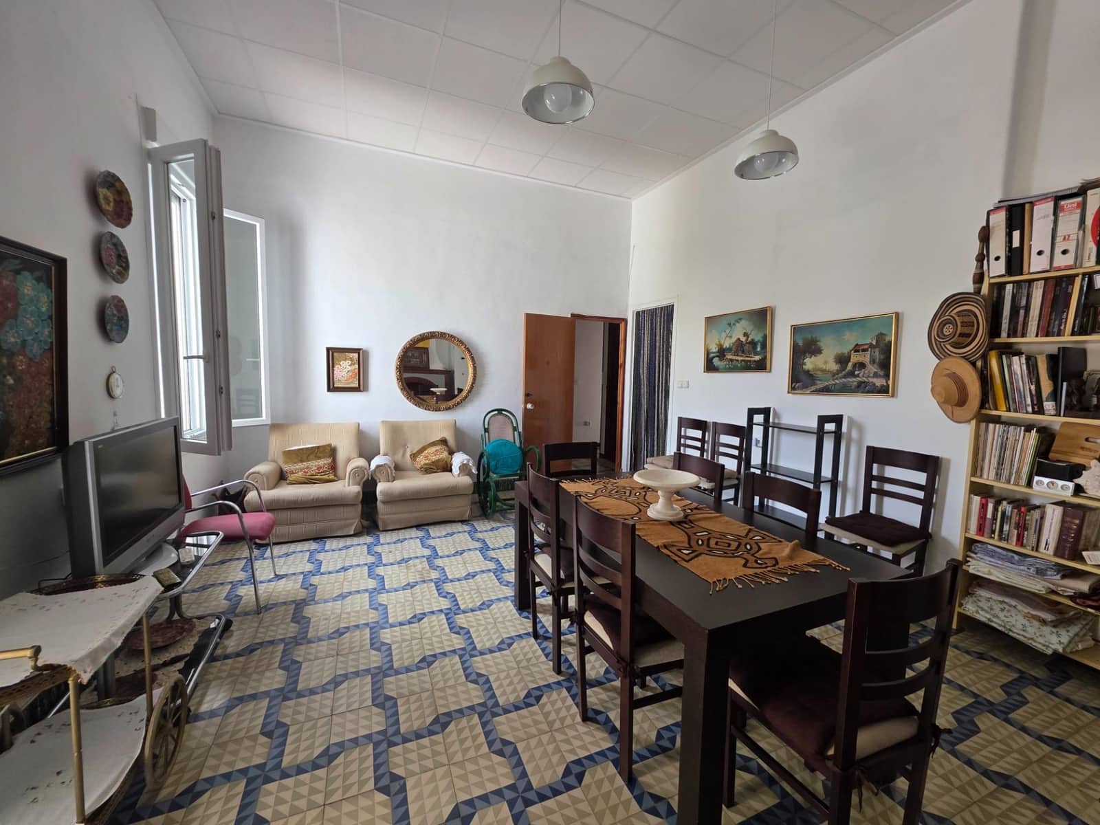 6 bedroom Townhouse for sale in Vall de Gallinera with garage - € 445,000 (Ref: 9927520)