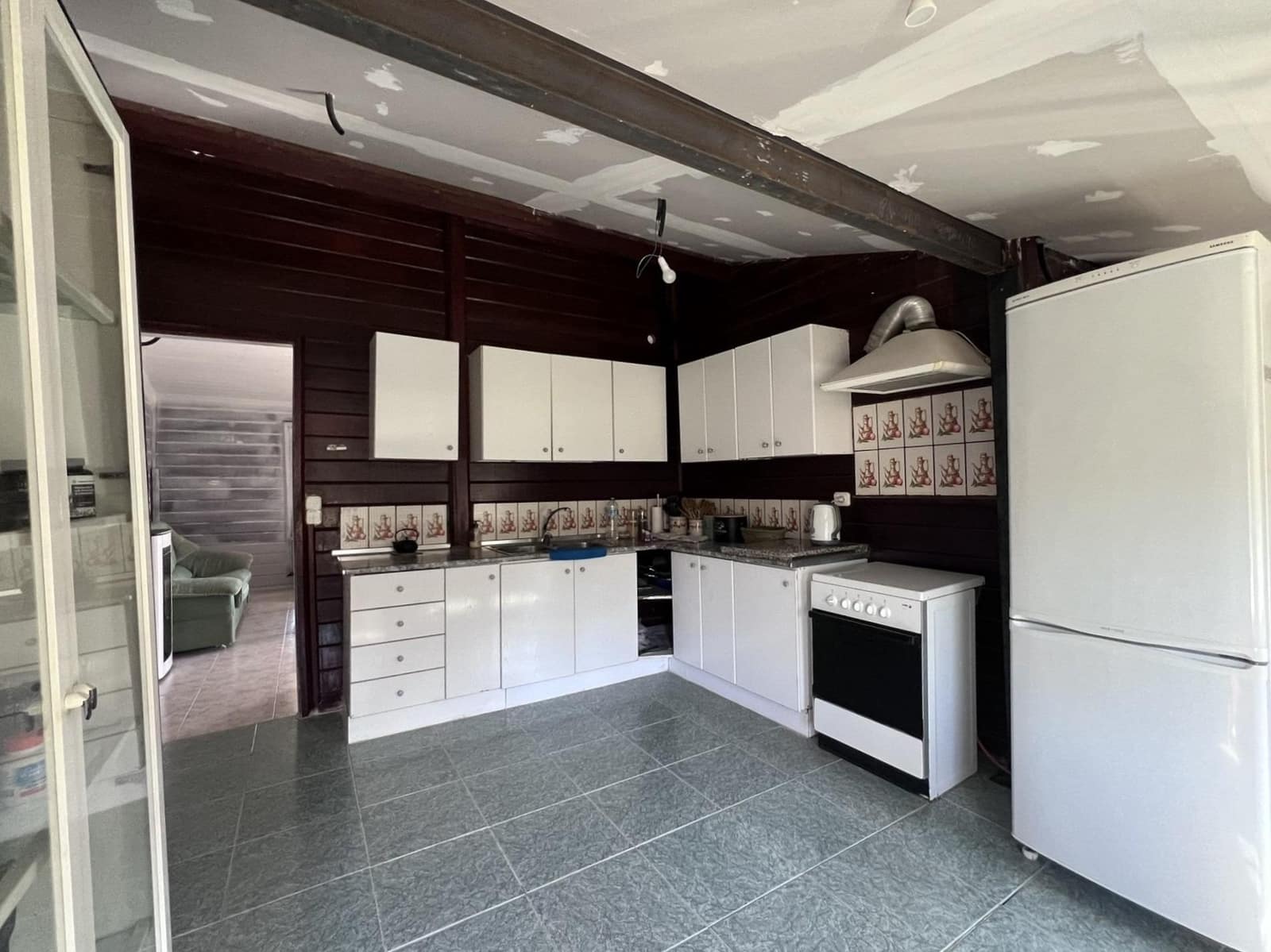 4 slaapkamer Villa te koop in Cocentaina met garage - € 199.000 (Ref: 9934305)