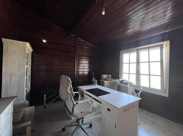 4 Zimmer Villa zu verkaufen in Cocentaina mit Garage - 199.000 € (Ref: 9934305)