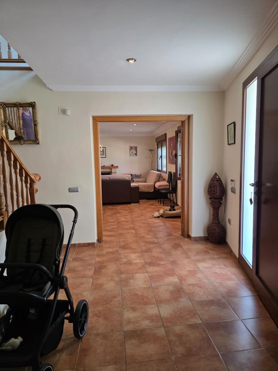 3 soveværelse Villa til salg i Cocentaina med garage - € 360.000 (Ref: 9940070)