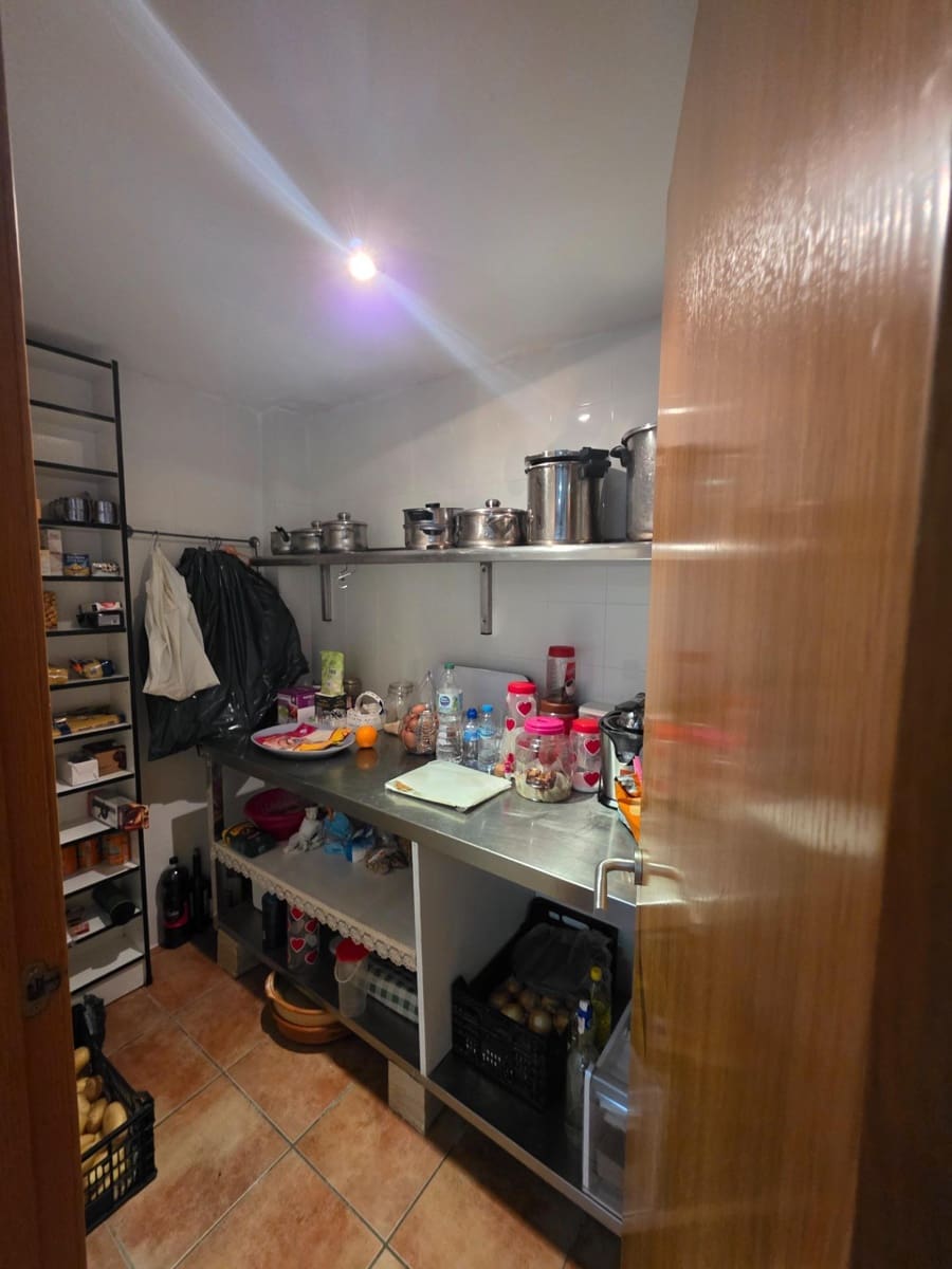 3 soveværelse Villa til salg i Cocentaina med garage - € 360.000 (Ref: 9940070)