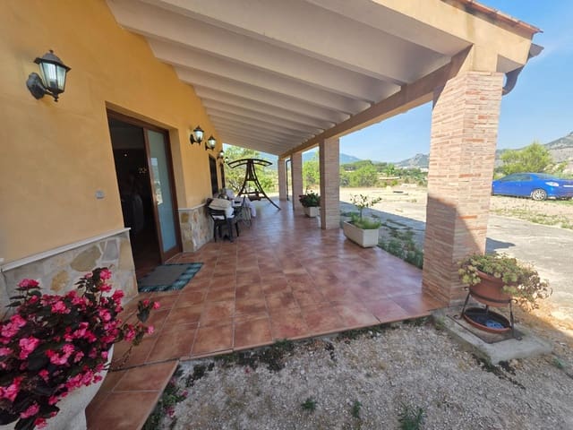 3 soverom Villa til salgs i Cocentaina med garasje - € 360 000 (Ref: 9940070)