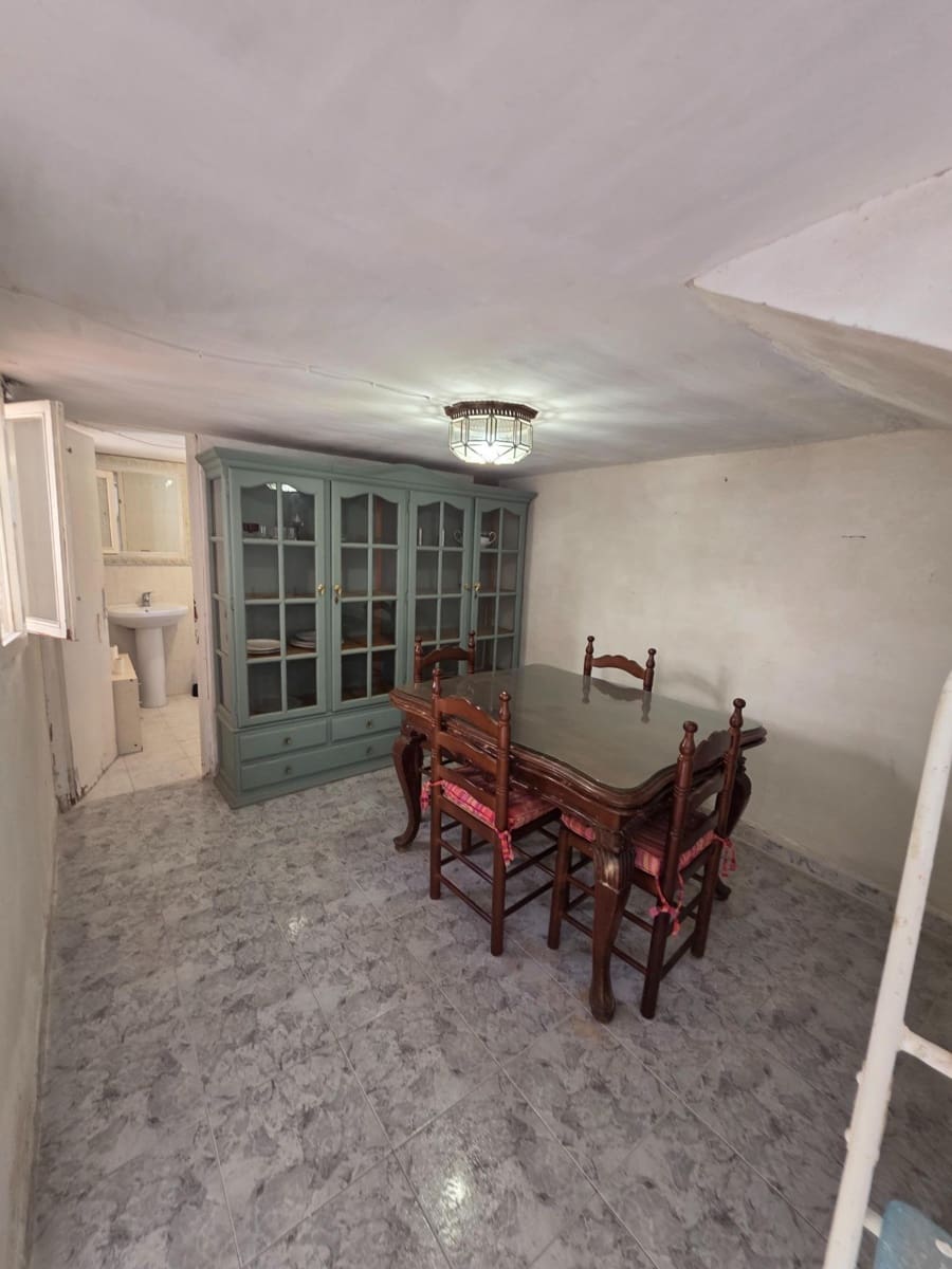 5 quarto Casa em Banda para venda em Alfaz del Pi / L'Alfas del Pi - 260 000 € (Ref: 9986960)
