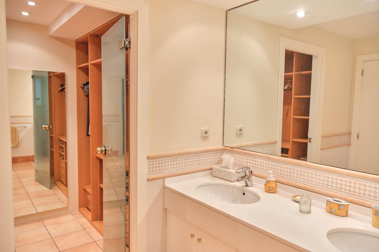 Chalet de 8 habitaciones en Muro de Alcoy en venta con piscina garaje - 1.950.000 € (Ref: 9986961)