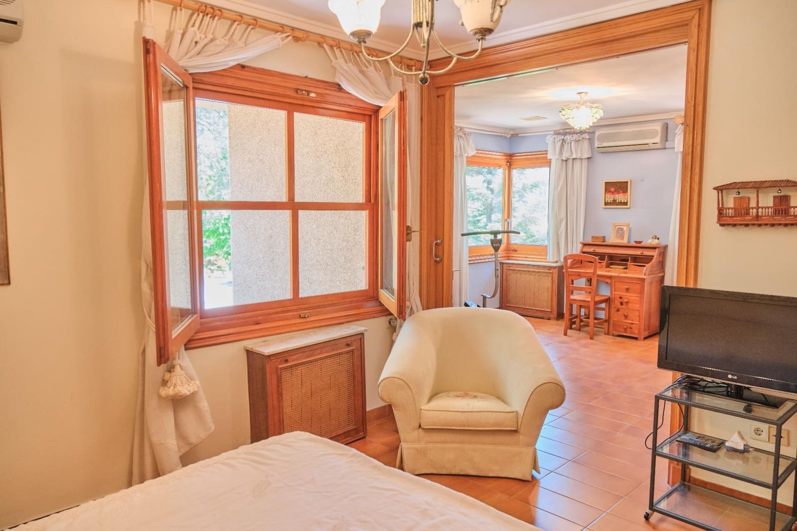 Chalet de 8 habitaciones en Muro de Alcoy en venta con piscina garaje - 1.950.000 € (Ref: 9986961)