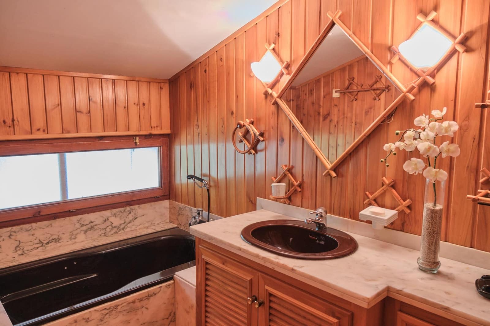 Chalet de 8 habitaciones en Muro de Alcoy en venta con piscina garaje - 1.950.000 € (Ref: 9986961)