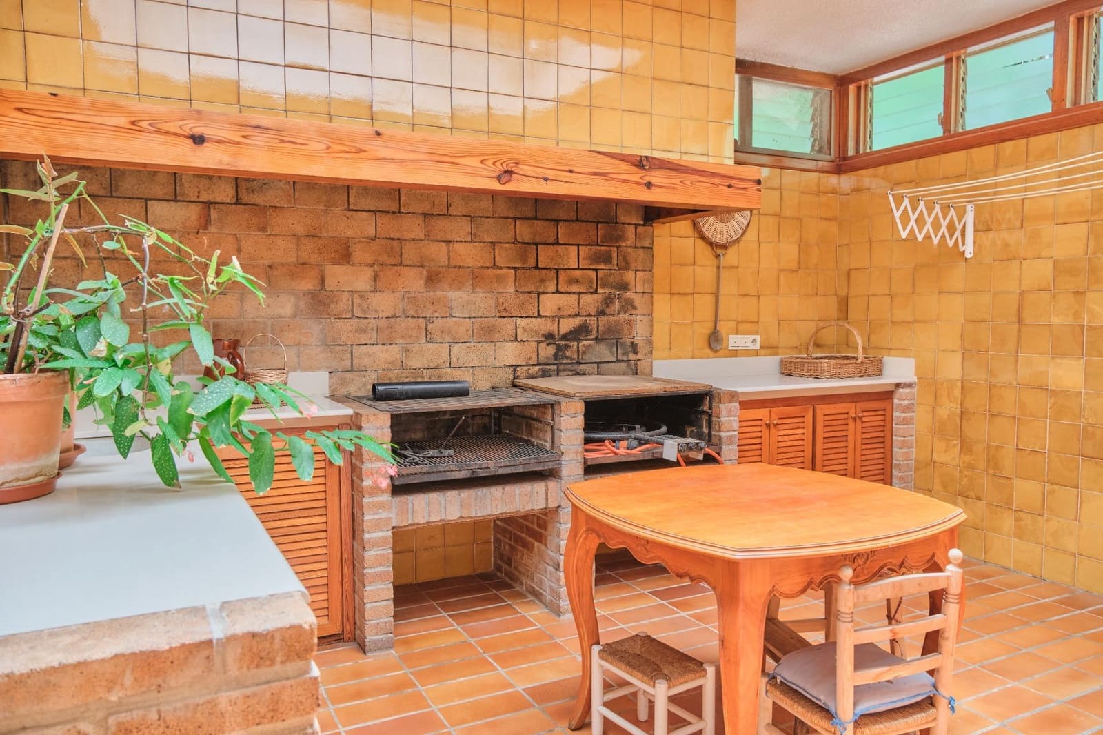Chalet de 8 habitaciones en Muro de Alcoy en venta con piscina garaje - 1.950.000 € (Ref: 9986961)