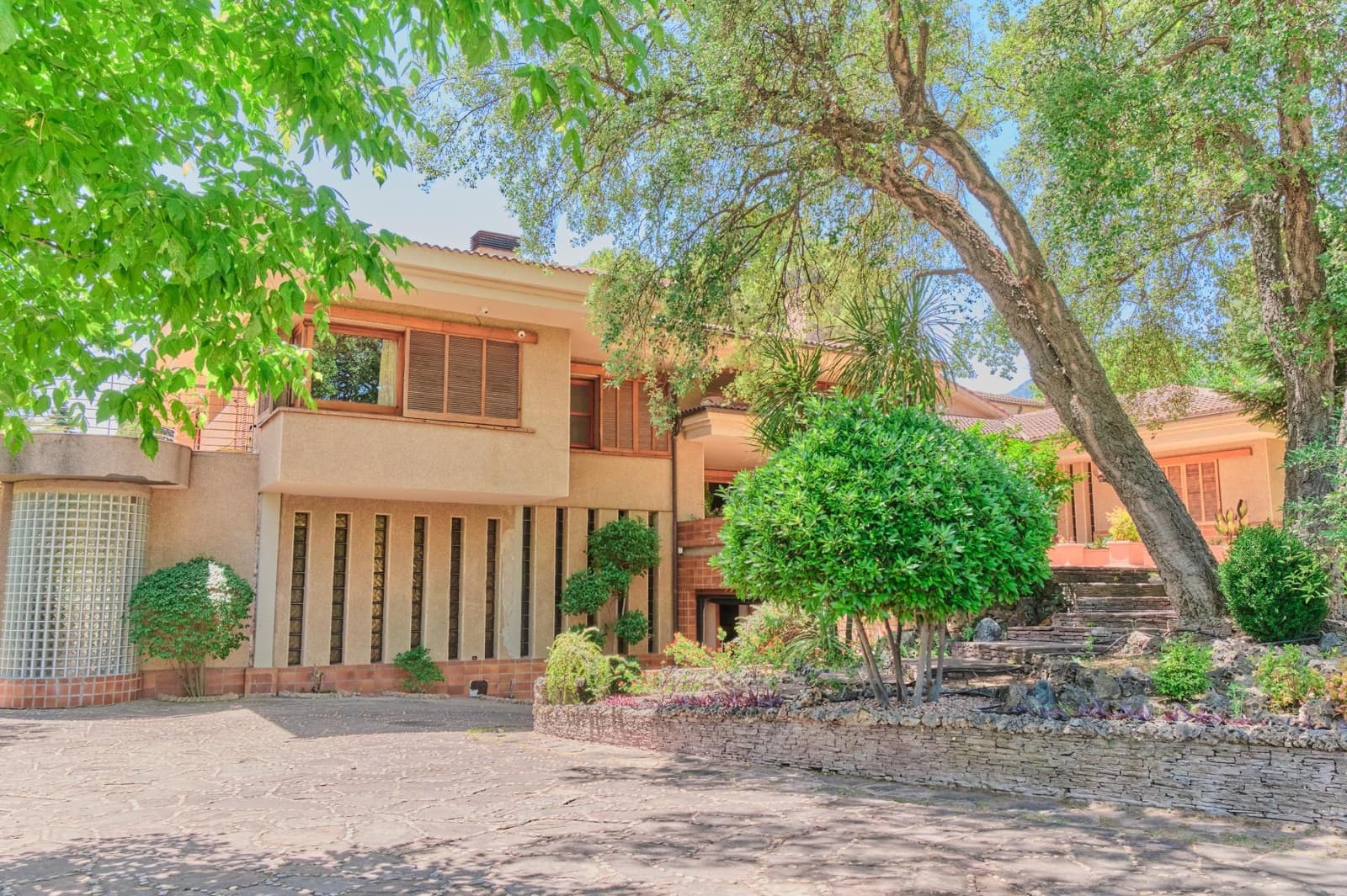 Chalet de 8 habitaciones en Muro de Alcoy en venta con piscina garaje - 1.950.000 € (Ref: 9986961)