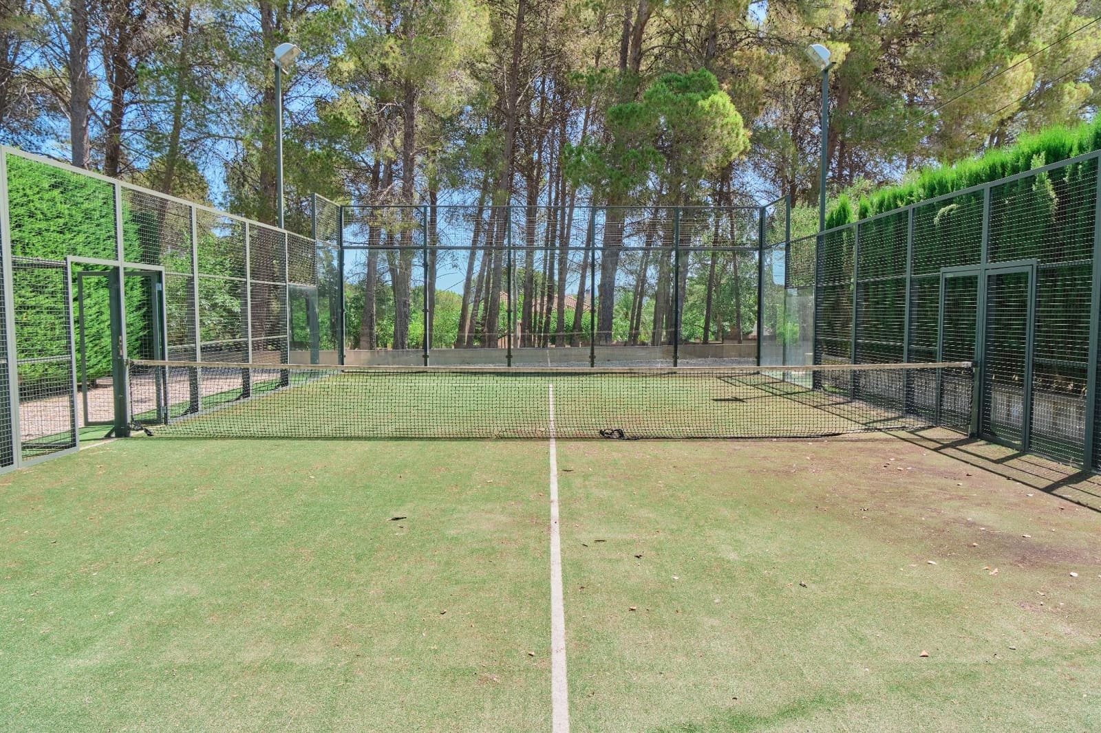 Chalet de 8 habitaciones en Muro de Alcoy en venta con piscina garaje - 1.950.000 € (Ref: 9986961)