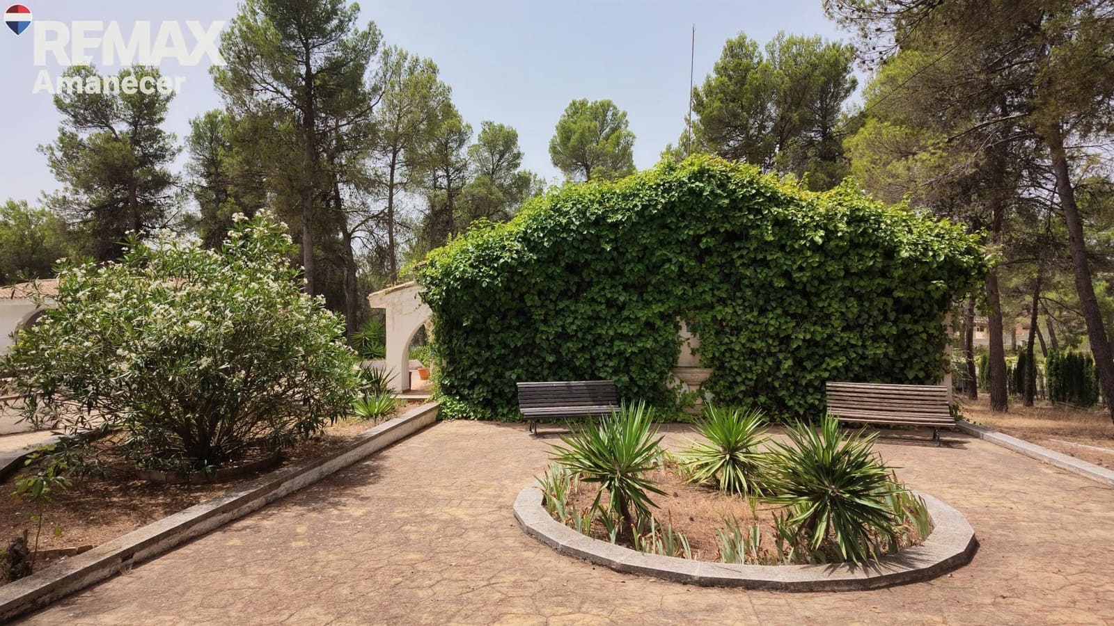 5 bedroom Finca/Country House for sale in Banyeres de Mariola with pool garage - € 450,000 (Ref: 10015626)