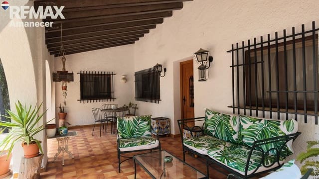 5 slaapkamer Finca/Landhuis te koop in Banyeres de Mariola met zwembad garage - € 450.000 (Ref: 10015626)