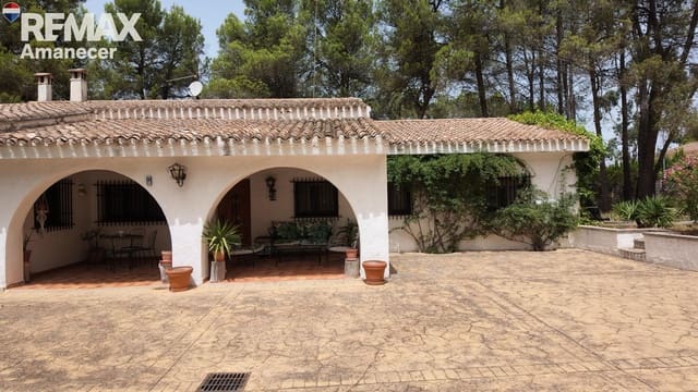 5 slaapkamer Finca/Landhuis te koop in Banyeres de Mariola met zwembad garage - € 450.000 (Ref: 10015626)