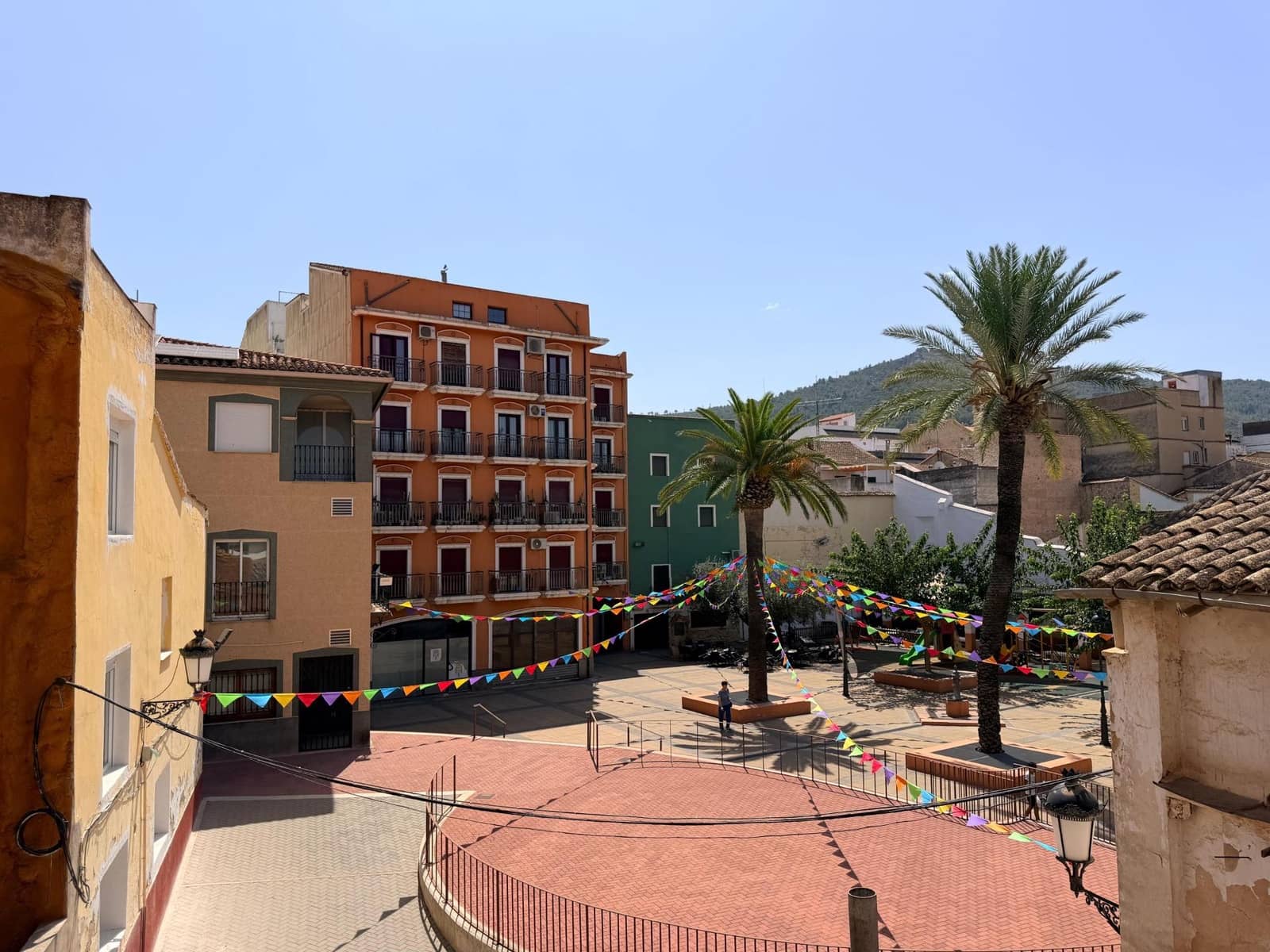 4 quarto Casa em Banda para venda em Enguera - 46 000 € (Ref: 10020962)