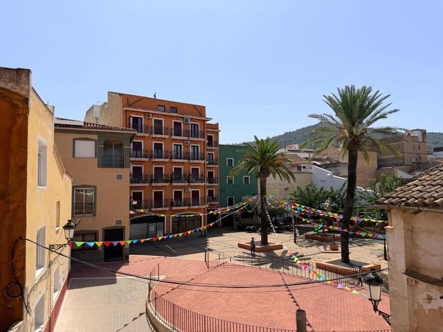 4 quarto Casa em Banda para venda em Enguera - 46 000 € (Ref: 10020962)